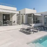 Thiopetra Villa Triovasálos