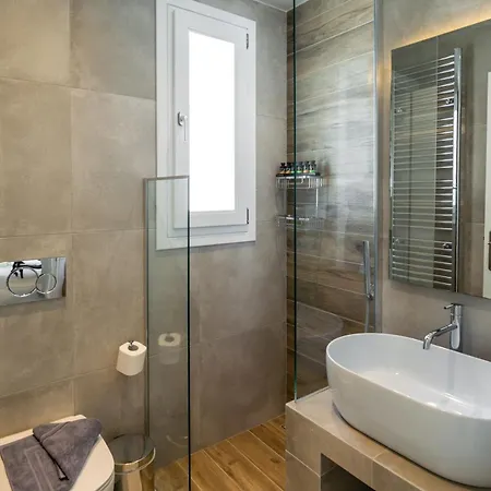 Thiopetra Villa Triovasálos